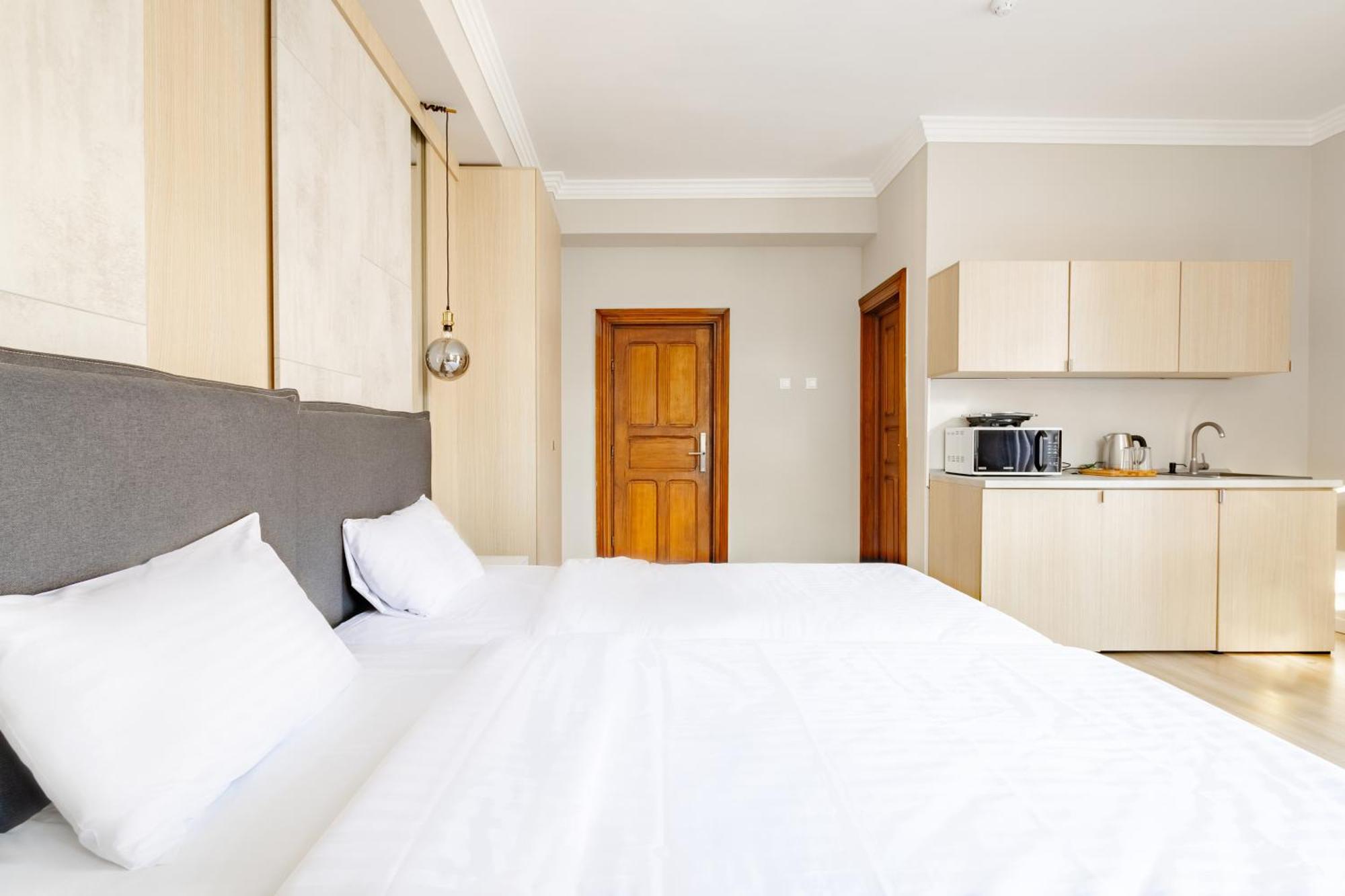 Piccolo Mondo By Citybookings Бухарест Экстерьер фото